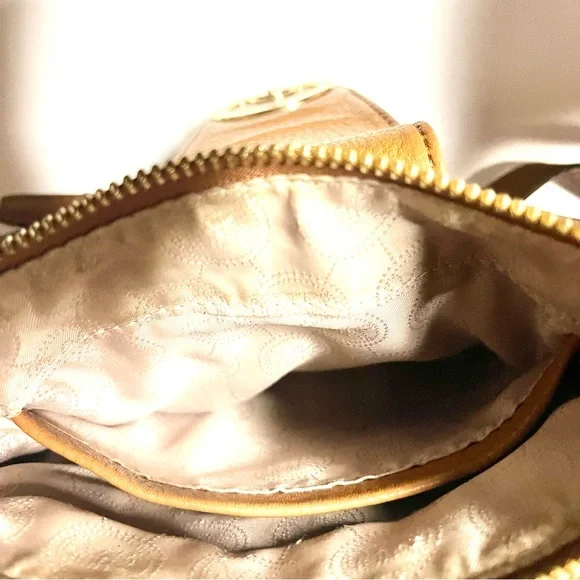 MICHAEL KORS Crossbody - Picture 14 of 15